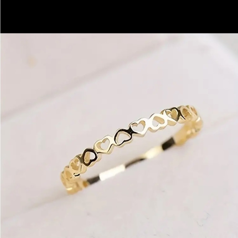 1pc Exquisite Classic Elegant Delicate Ring With Hollow Heart Decor